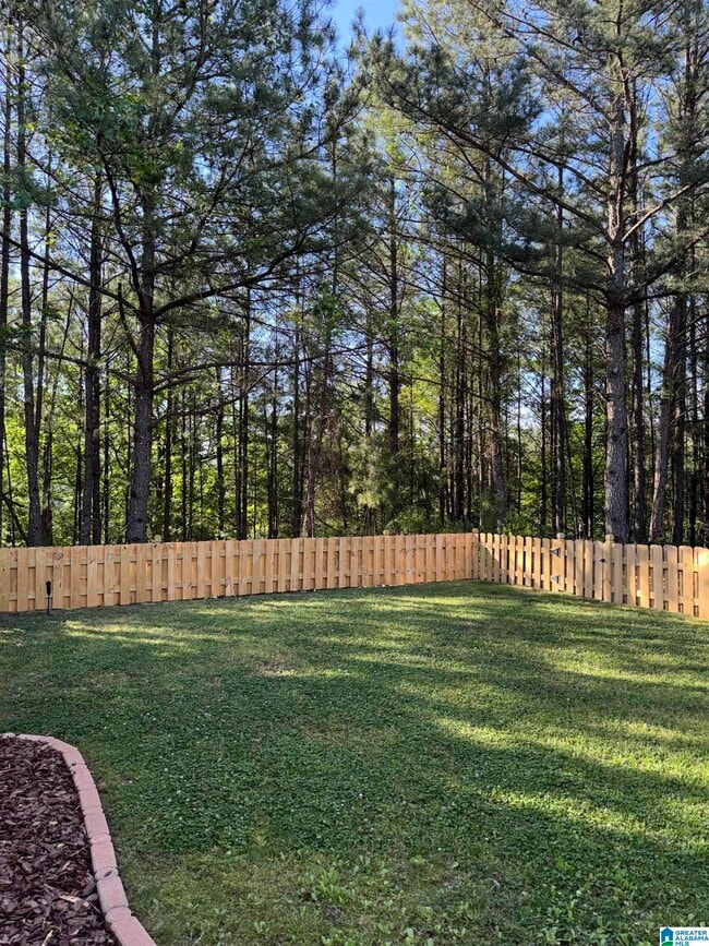 Building Photo - 521 Reach Dr