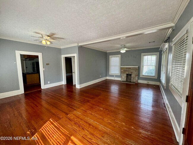 Building Photo - 1250 Dancy St