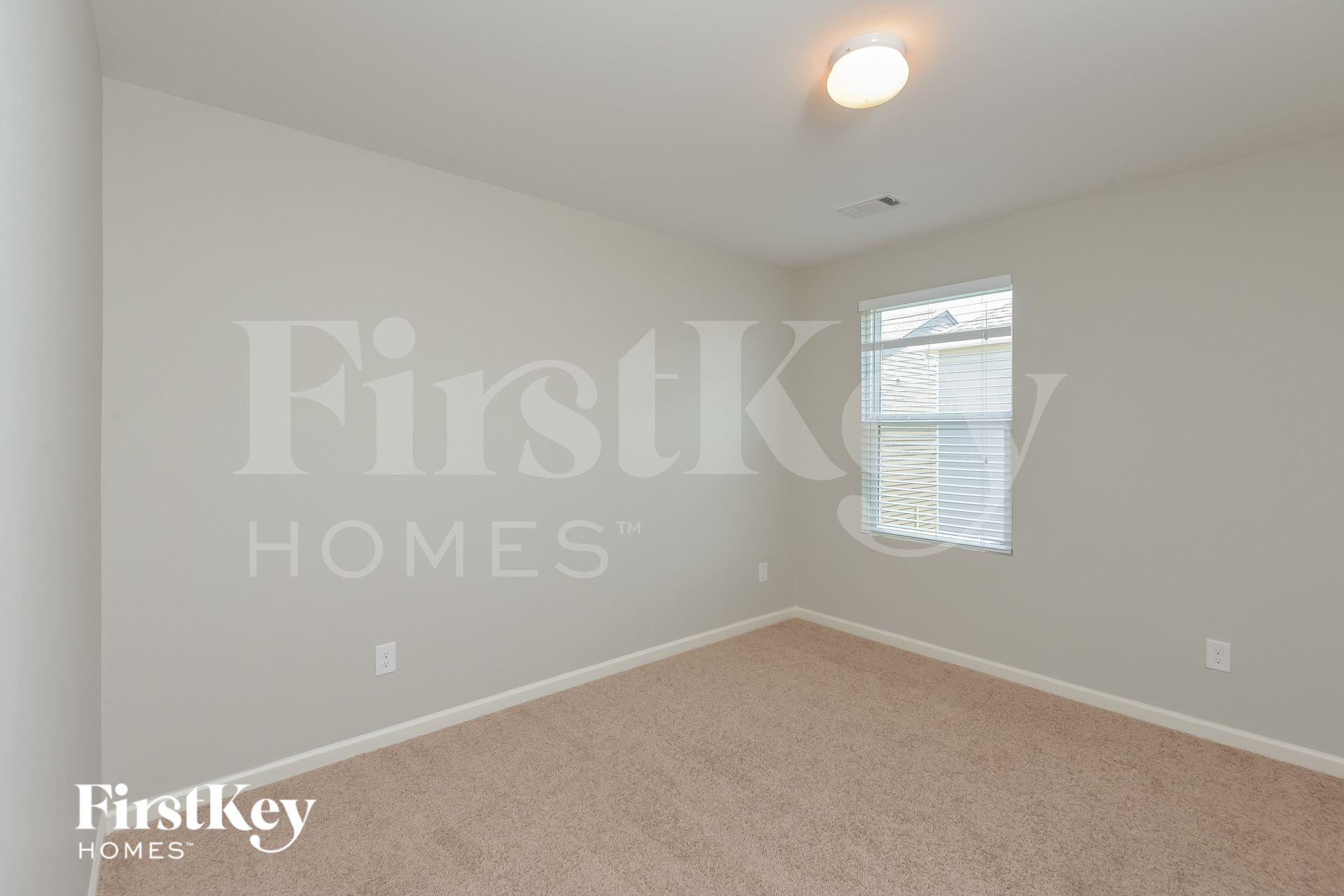 Building Photo - 5884 Cheshire Cove Trail