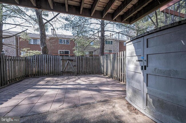 Building Photo - 10716 Cordage Walk