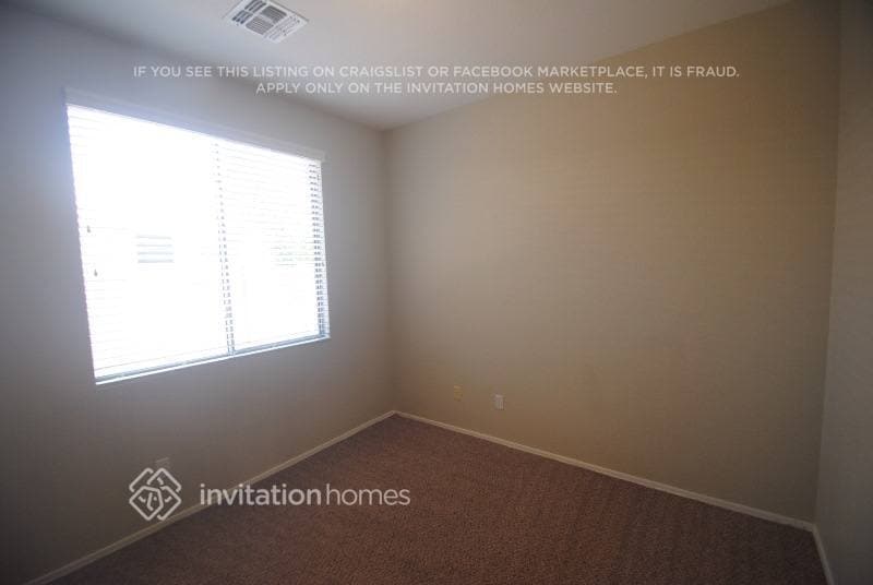 Building Photo - 1314 S Tacoma