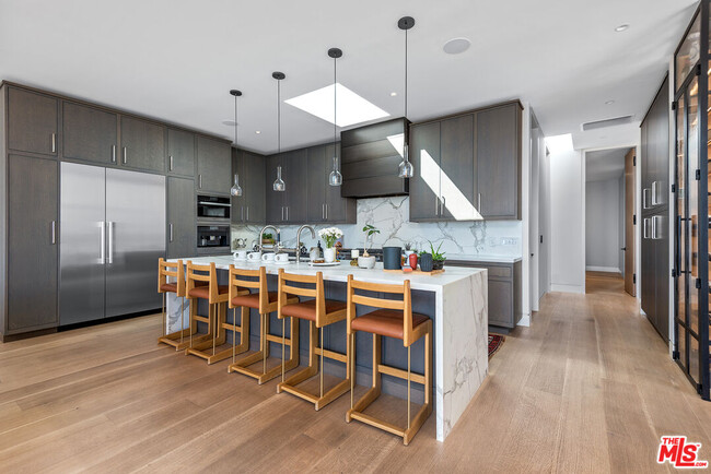 Building Photo - 1435 Tanager Way