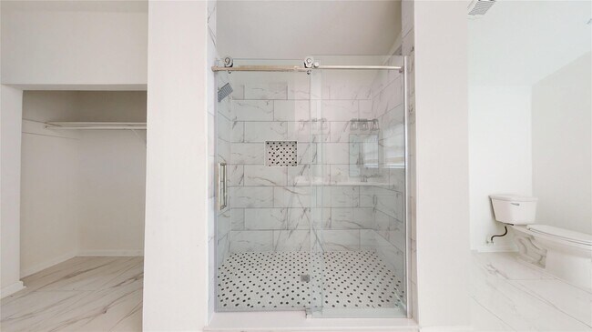 Building Photo - 7415 Alcomita Dr