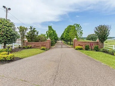 Building Photo - 164B Aquatic View Way