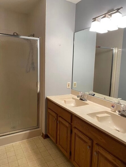 Building Photo - 773 Kenmare Pkwy