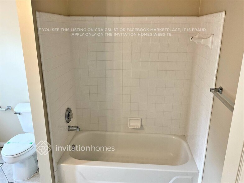 Building Photo - 4550 Red Cedar Cove SW