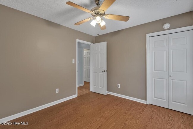 Building Photo - 304 Woody Way