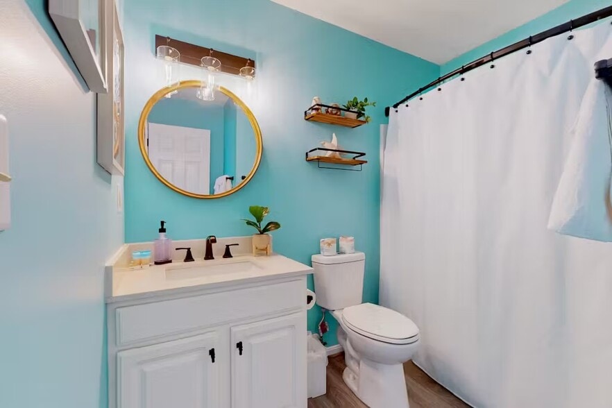 Building Photo - 30381 Crowley Dr