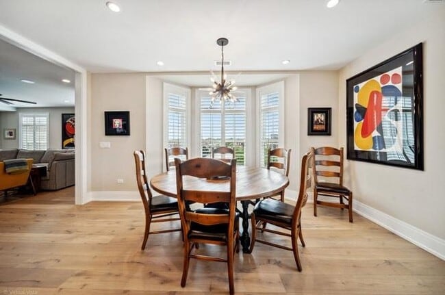 Building Photo - 110 S Washington St