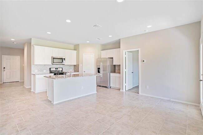 Building Photo - 24315 Winchelsea Ln