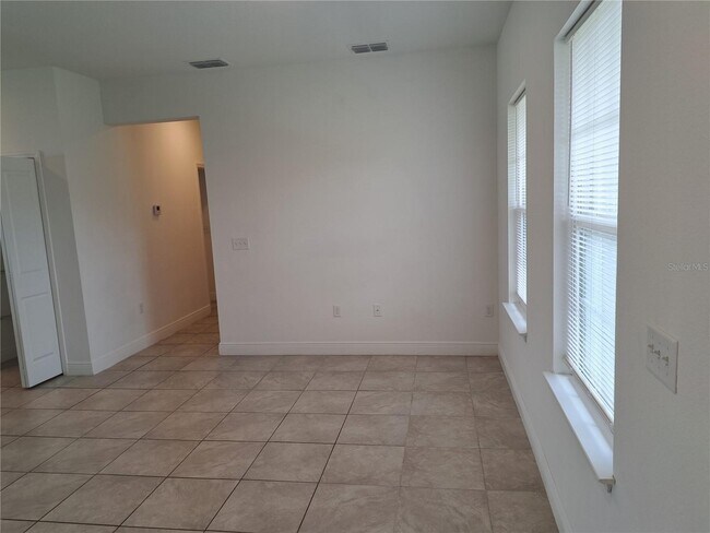 Building Photo - 16558 SW 30th Ter Rd