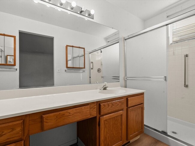 Building Photo - 6165 Greenbrook Dr