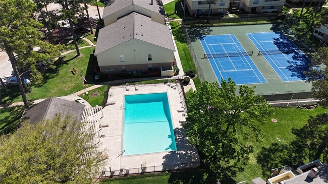 Building Photo - 14515 Wunderlich Dr