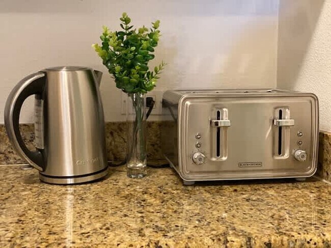 Building Photo - 2695 S Kihei Rd