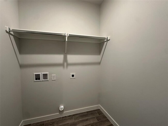 Building Photo - 18020 Lantana Loop