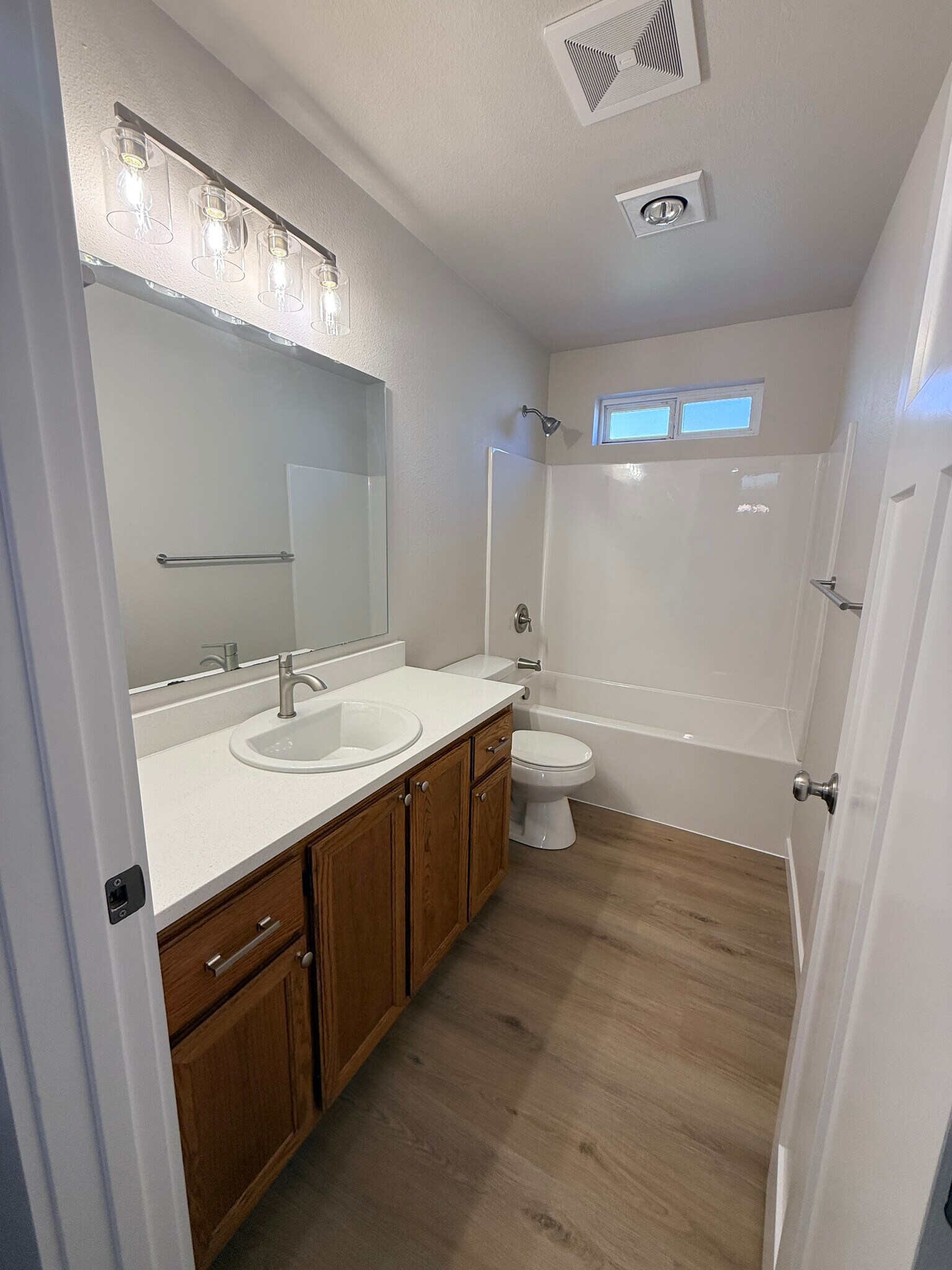 Building Photo - 5225 Springcrest Dr S