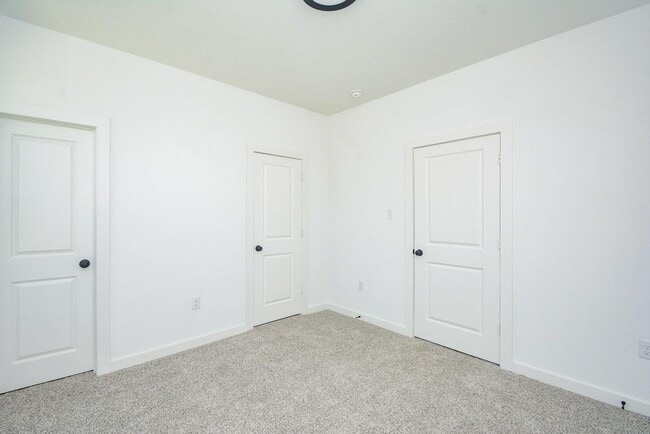 Building Photo - 4358 Clover St