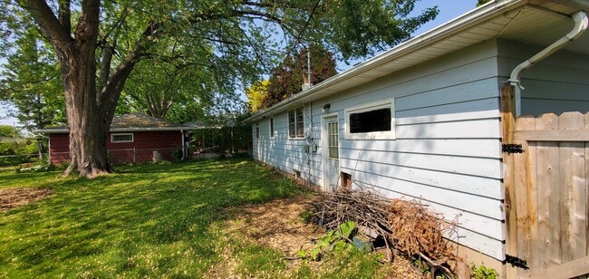 Building Photo - 1163 Higgins Ave