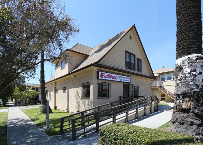 Building Photo - 3995 Inglewood Blvd