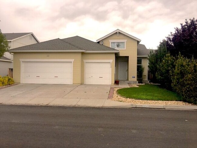 Primary Photo - Sky Vista in Stead - Single Story Home wit...