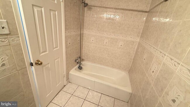 Building Photo - 3400 25th St S