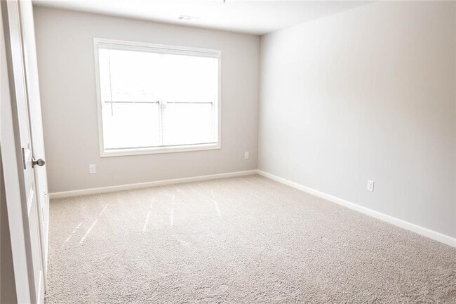 Building Photo - 308 Orchard Trail