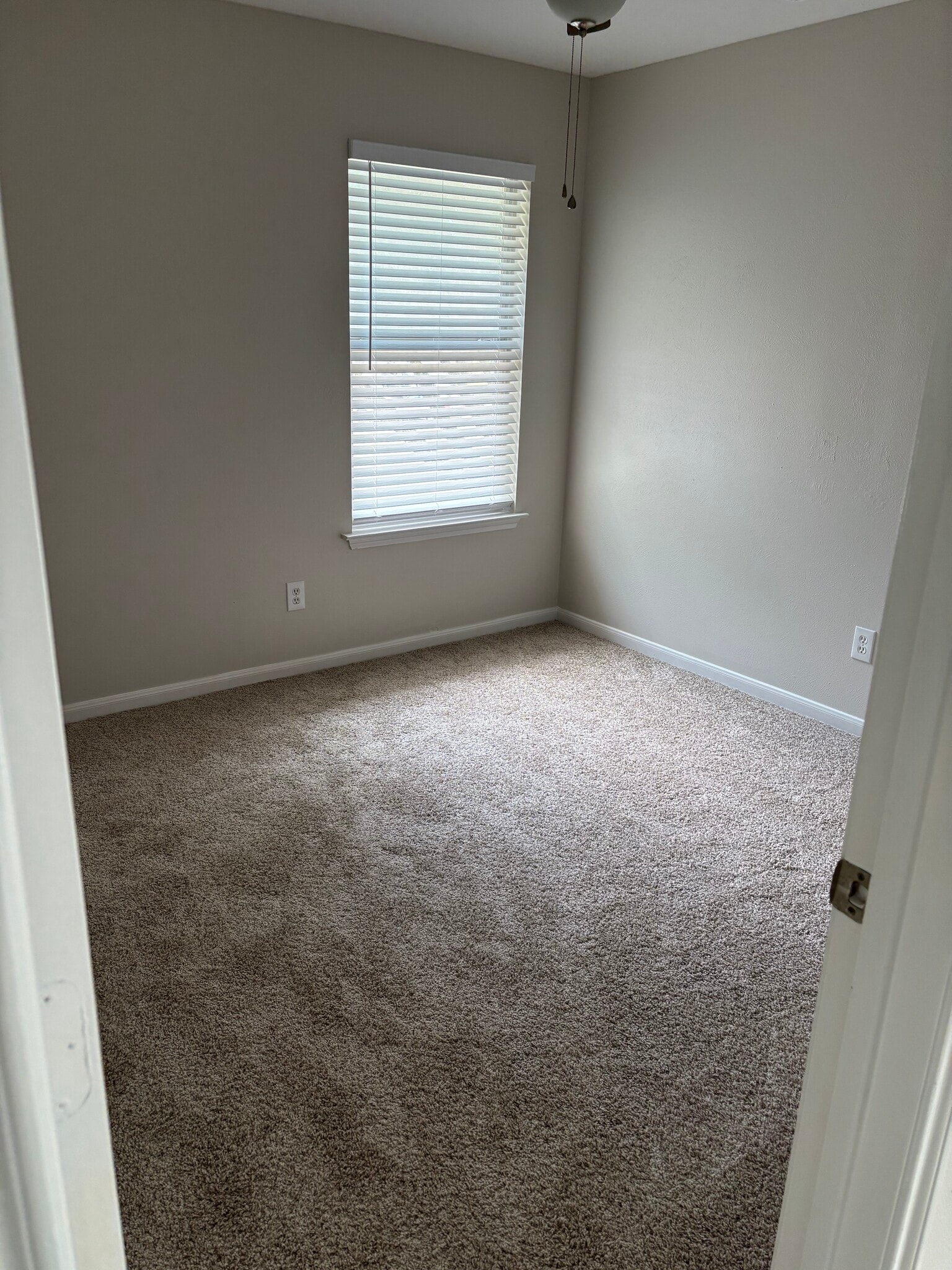 Third bedroom - 19110 Saddleville Mills Ln