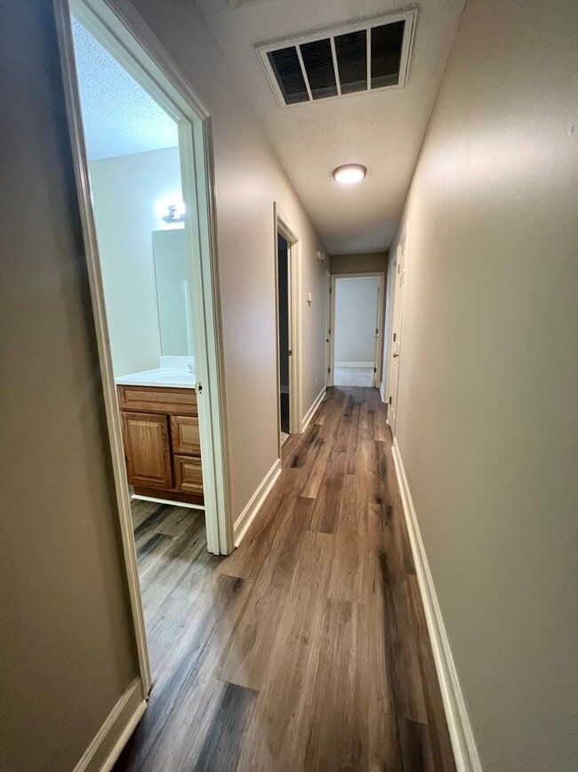 Building Photo - 3109 Crepe Myrtle Ct