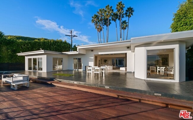 Building Photo - 10134 Angelo View Dr