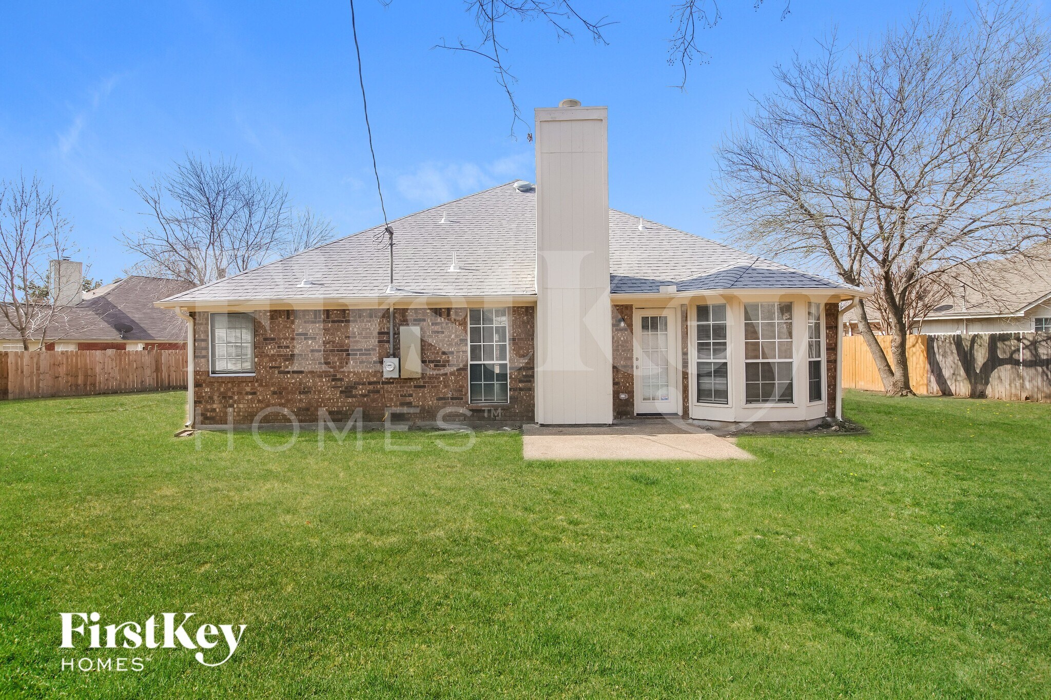 Building Photo - 903 Hillwood Ct