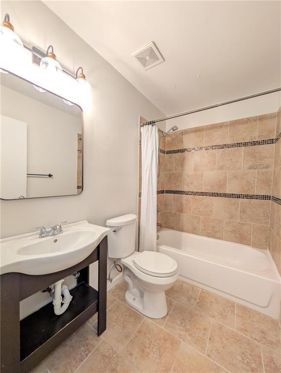 Building Photo - 1853 Boulderview Dr SE