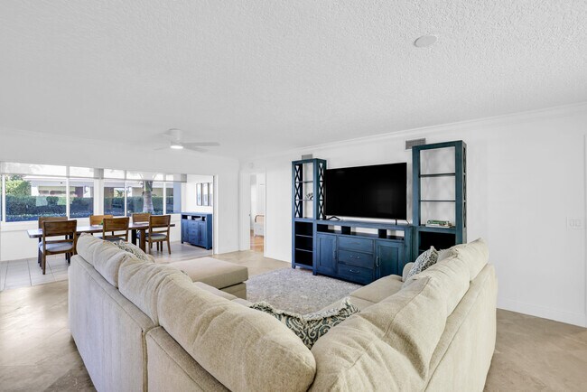 Building Photo - 4161 U.S. Hwy 1