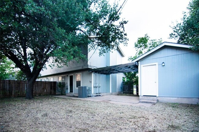 Building Photo - 8807 Springmail Cir