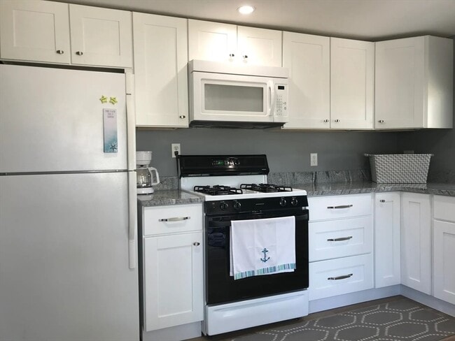 Building Photo - 16 Cricket Ln