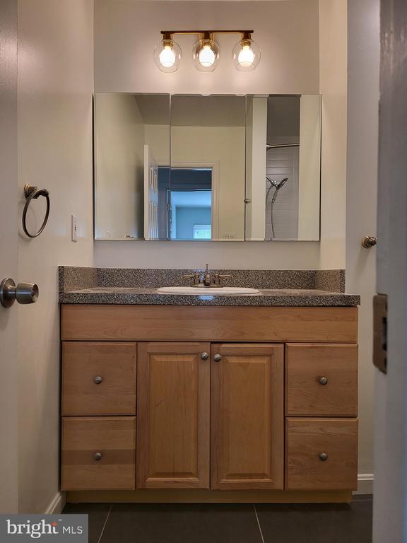 Building Photo - 2331 Harleyford Ct