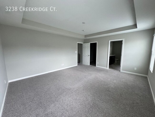 Building Photo - 3238 Creekridge Ct