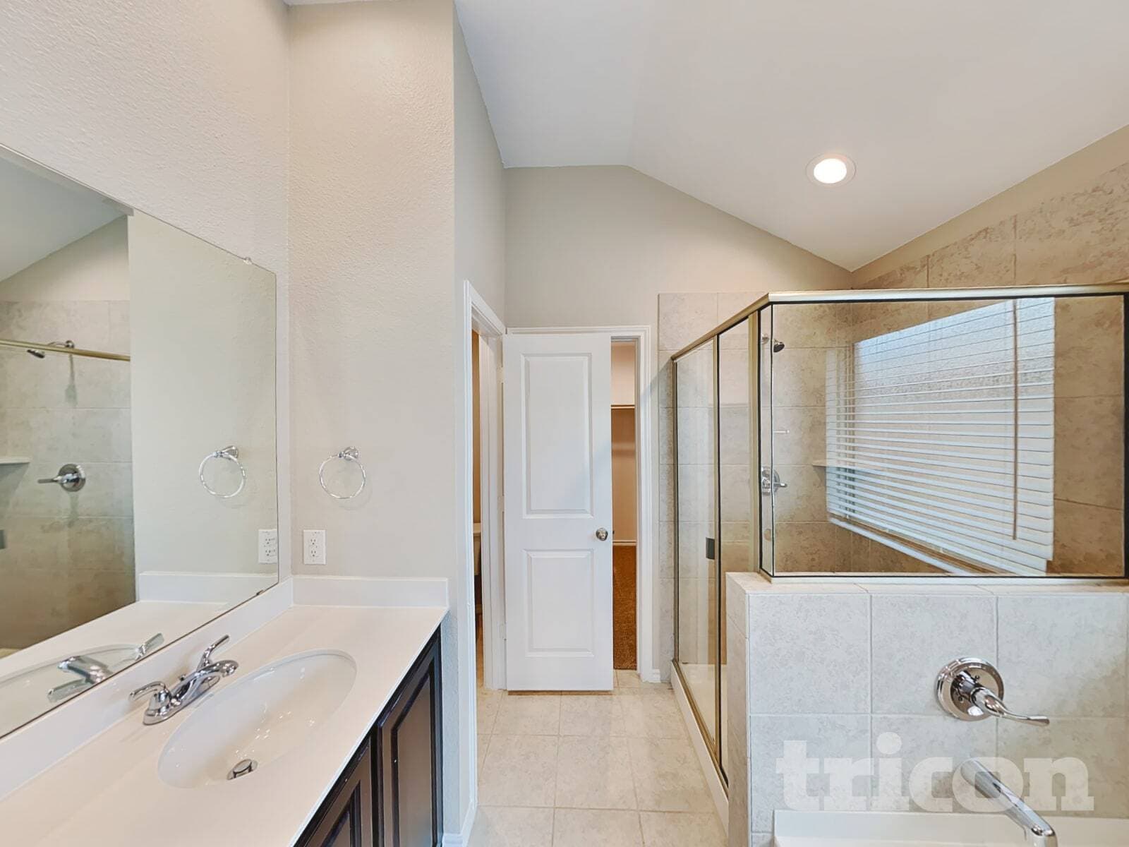 Building Photo - 9125 Nevis Dr