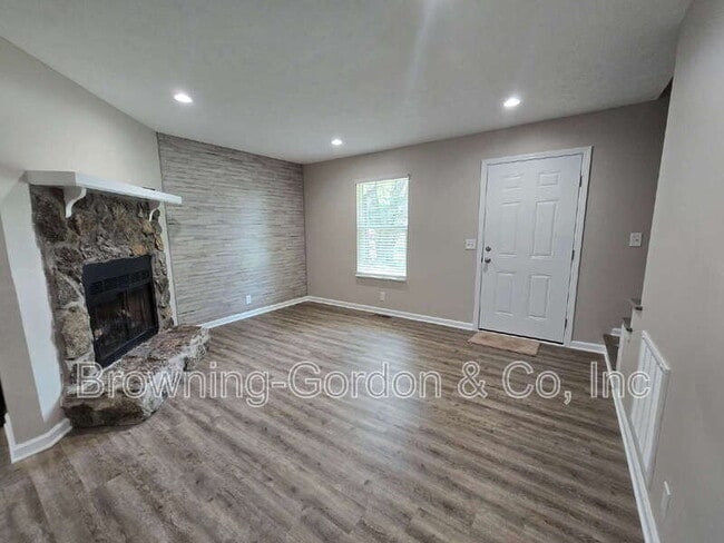 Building Photo - 3226 Priest Woods Dr