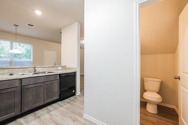 Building Photo - 2618 Bouvardia Wy