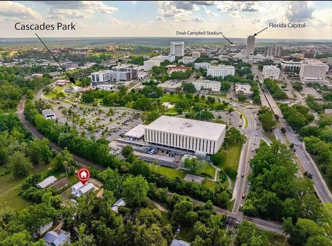 Building Photo - 637 E Seaboard St