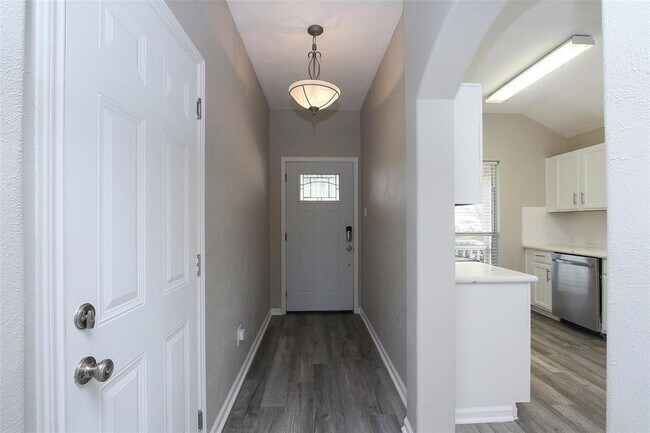 Building Photo - 20530 Ranch Mill Lane