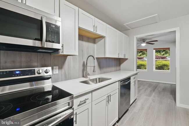 Building Photo - 107 Ellerbe Dr