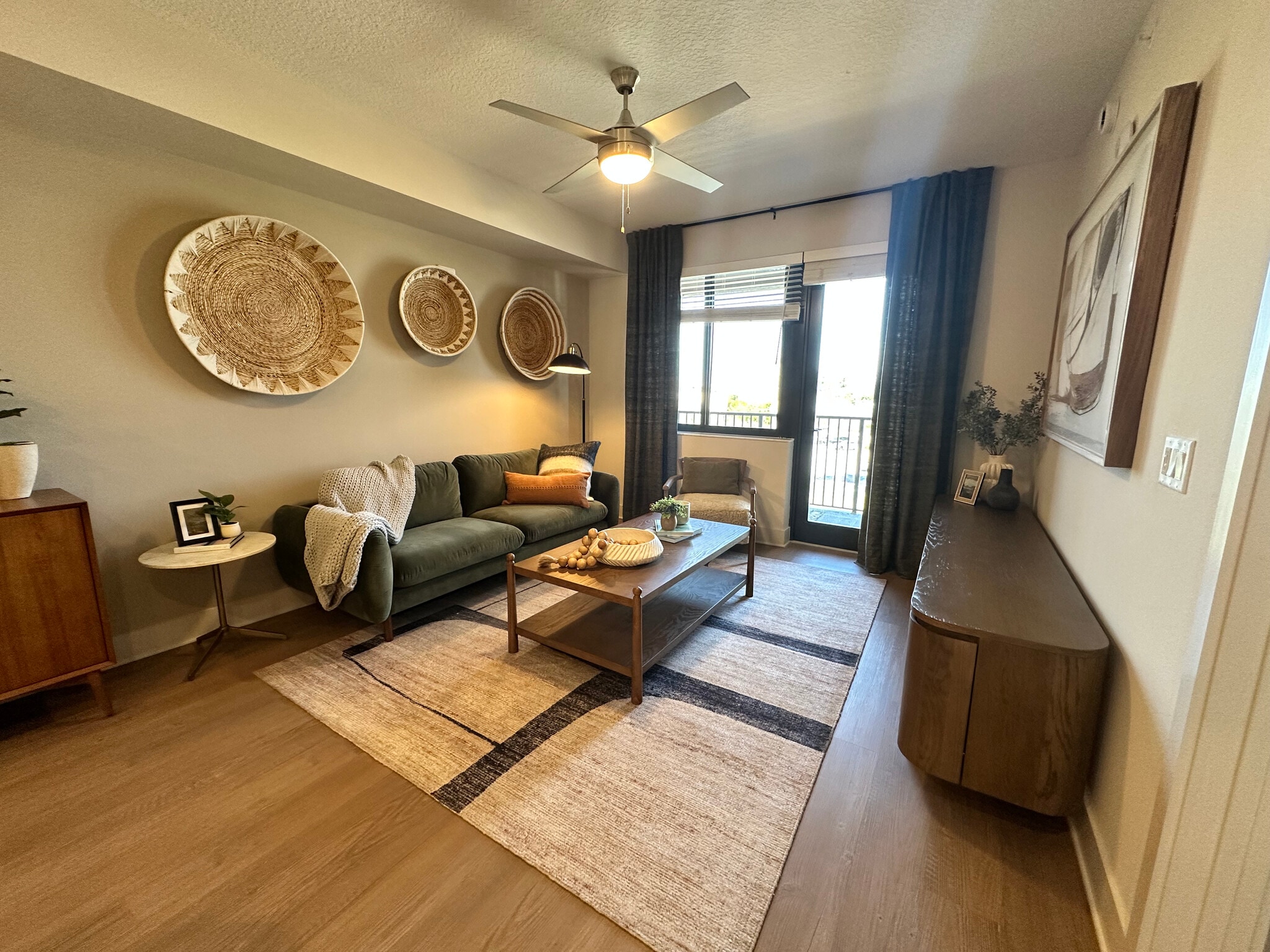 Building Photo - 3140 SW 69th Ave