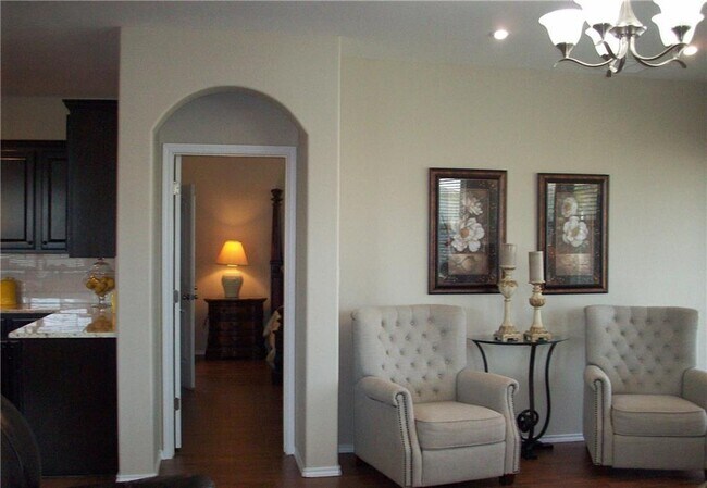 Building Photo - 1002 Beacon Cove