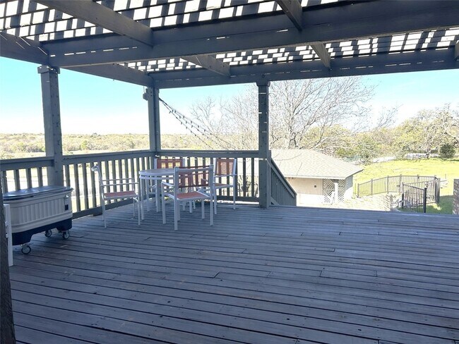 Building Photo - 7128 County Rd 319