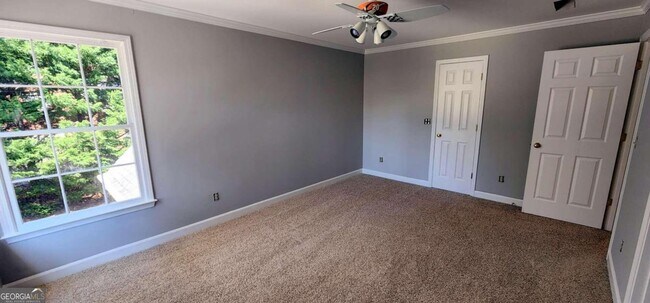 Building Photo - 105 Cartier Ct