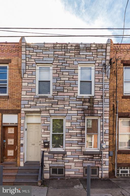 Building Photo - 3121 Agate St