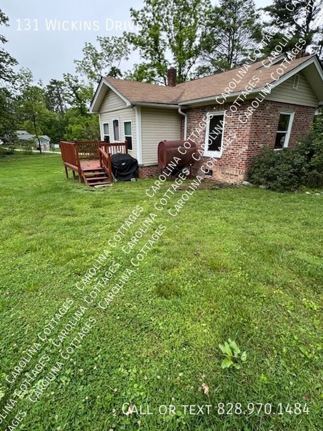 Building Photo - 131 Wickins Dr
