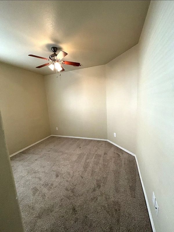 Building Photo - 9717 Sand Trap Dr