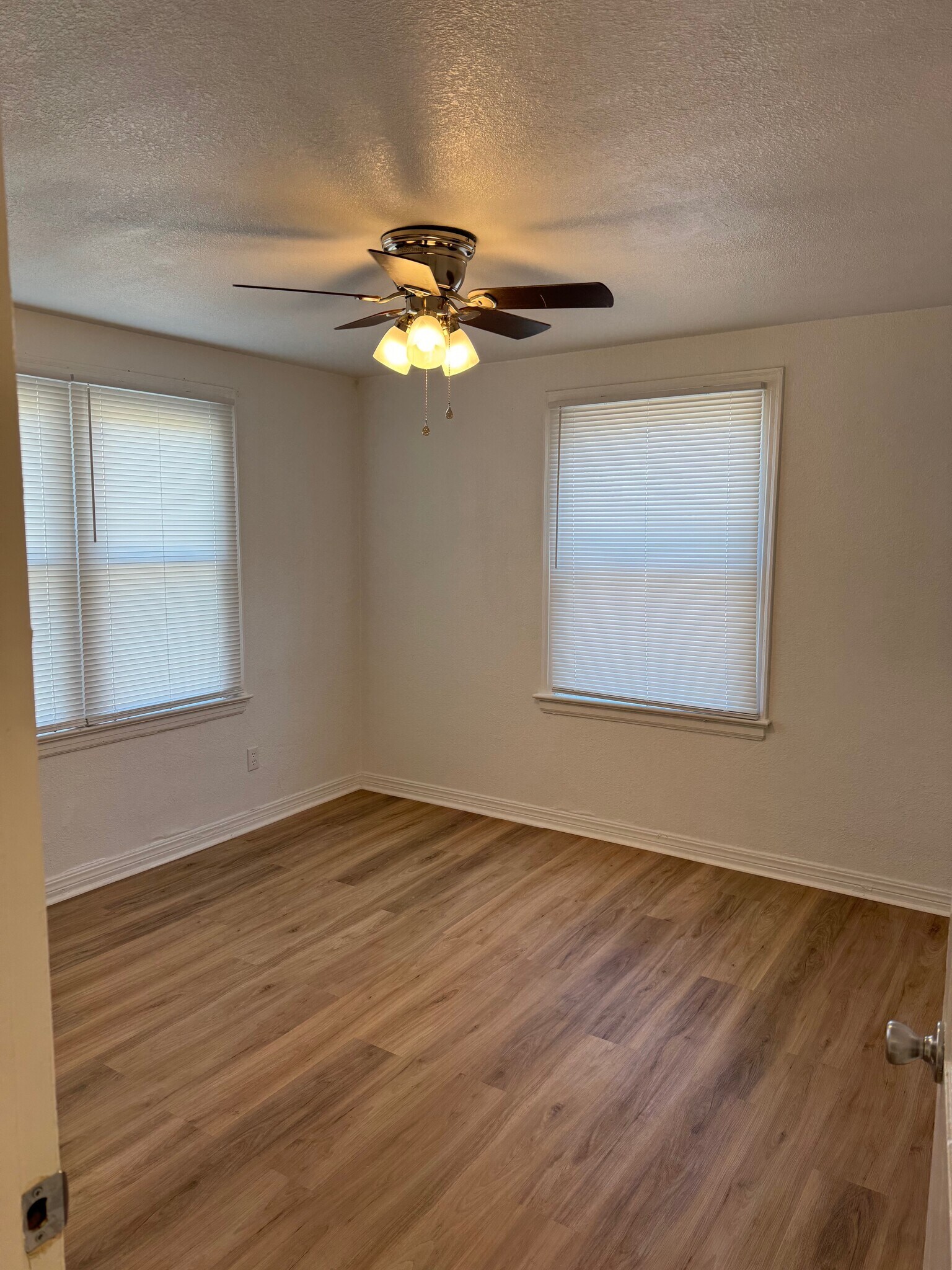 bedroom 2 - 2223 N Gatewood Ave